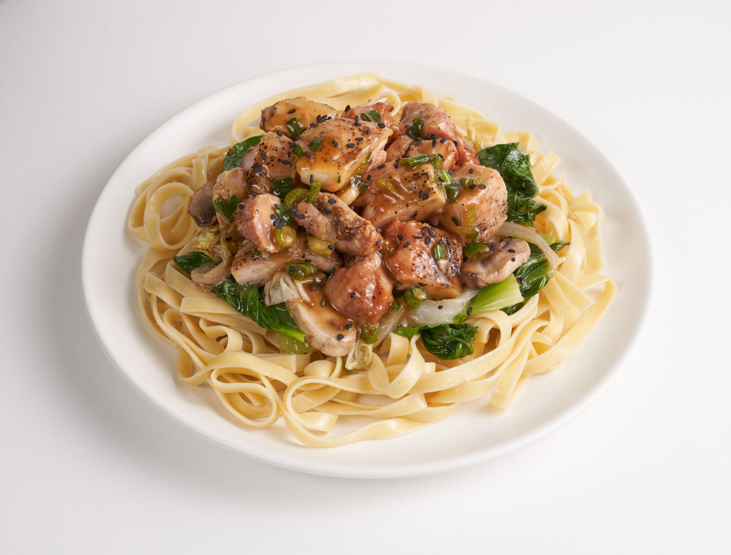 CHICKEN CHOW MEIN BOWL (MED)